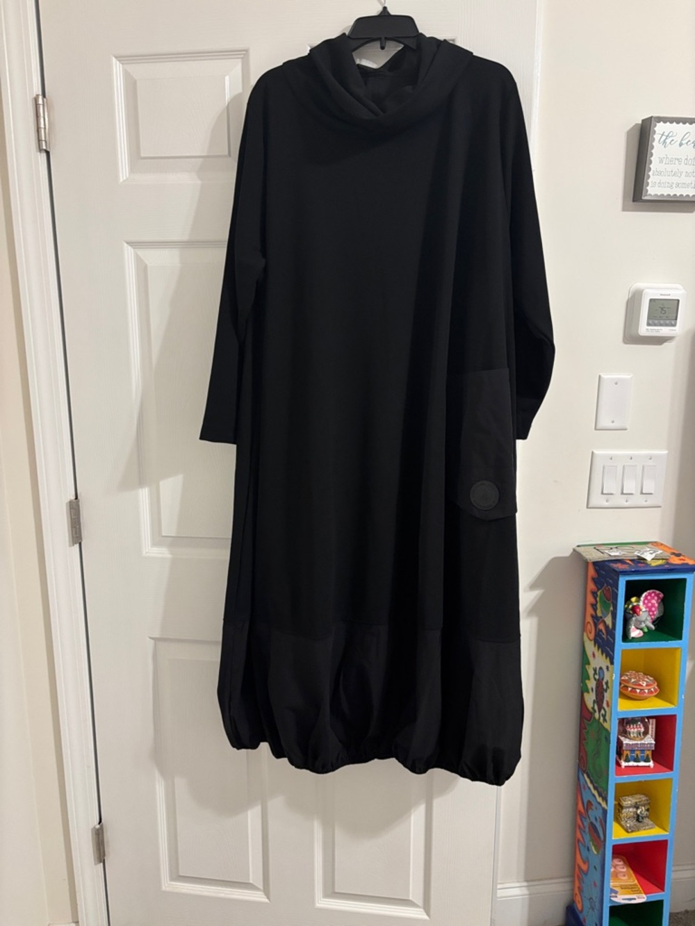 Black Hooded Balloon Hem Dress - Women